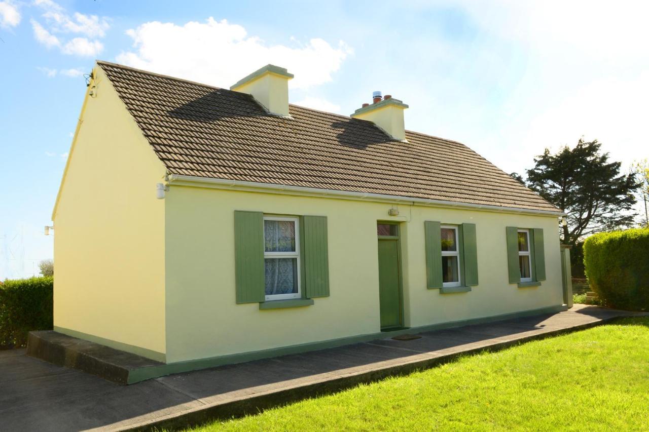 4-Bed Cottage In Co Galway 5 Minutes From Beach Inverin Exterior foto